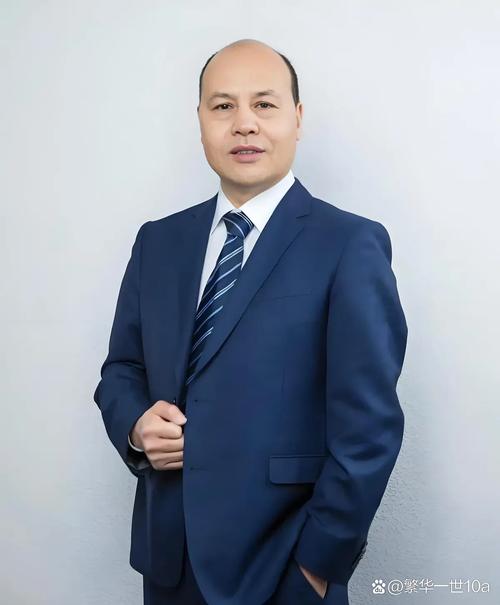 王豪,天津德科智控的创始人兼ceo,毕业于天津大学.本来事业蒸蒸日上